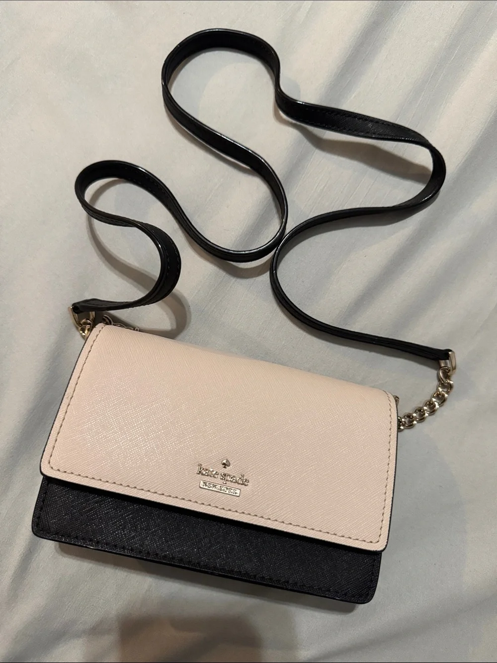 kate spade Two-Tone Crossbody in cream and Black